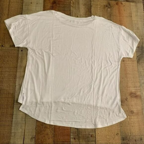 Love J basic high low soft white short sleeve crew neck tee size large - Picture 5 of 5